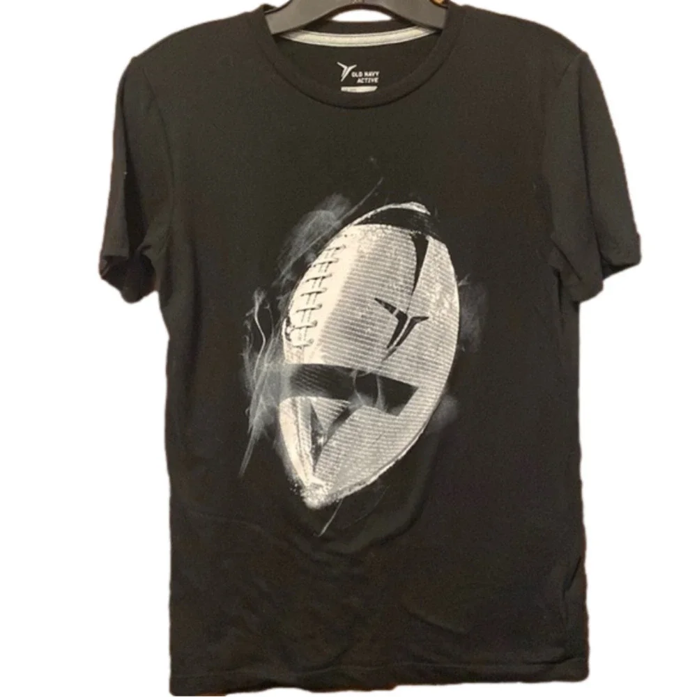 Old Navy go-dry short sleeve T-shirt